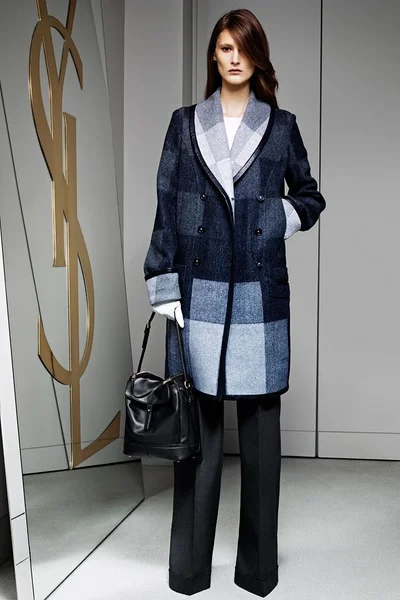 Look 18